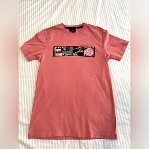 Paul Smith T-shirt Junior Size medium; rare find; like new!